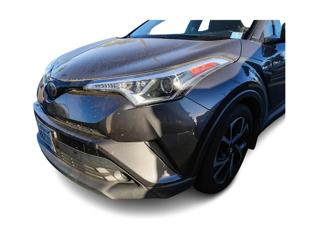 2018 Toyota C-HR XLE 21