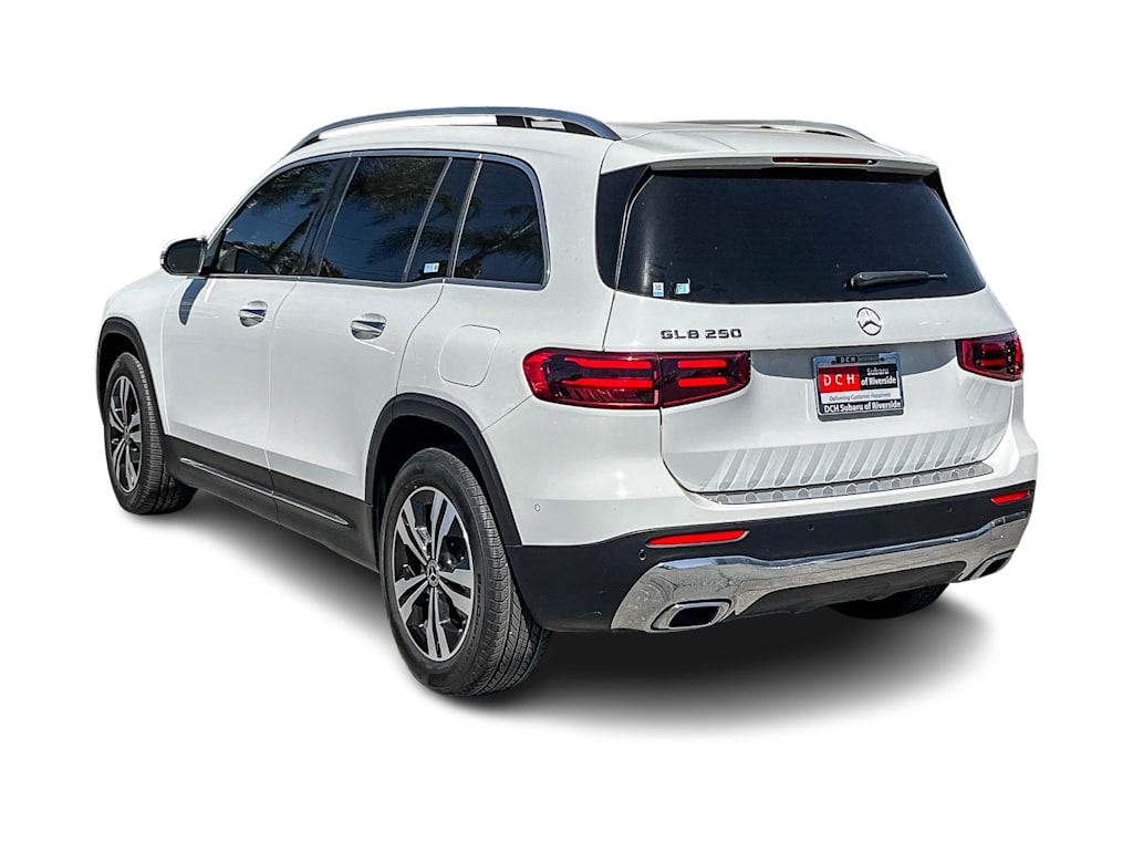 Thumbnail: 2024 Mercedes-Benz GLB - 3
