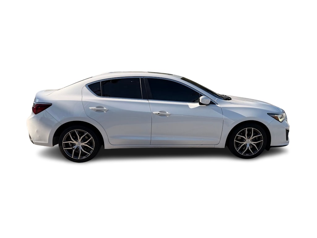 Thumbnail: 2019 Acura ILX - 17
