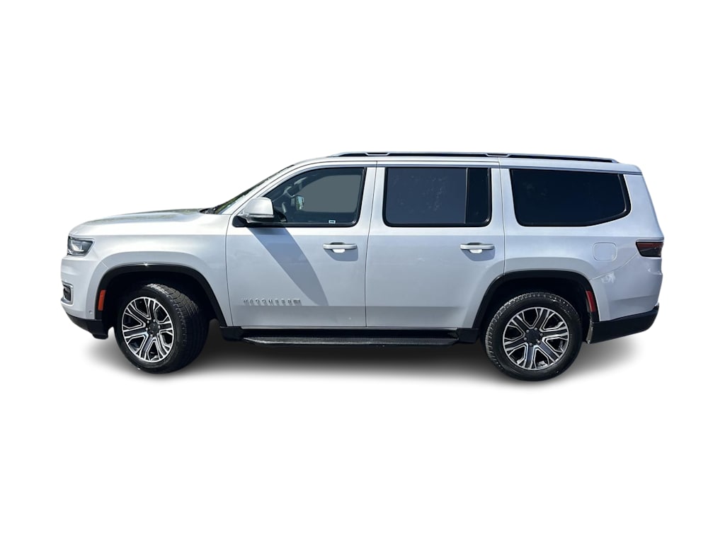 Thumbnail: 2022 Jeep Wagoneer - 3
