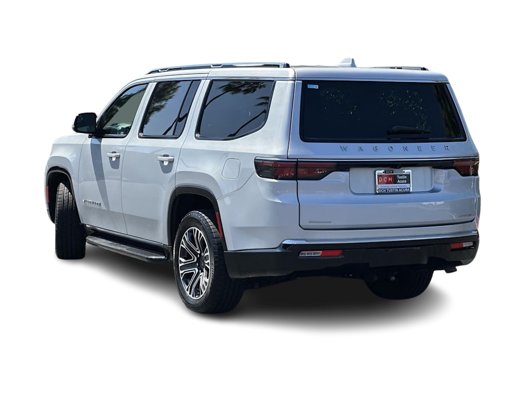 Thumbnail: 2022 Jeep Wagoneer - 4