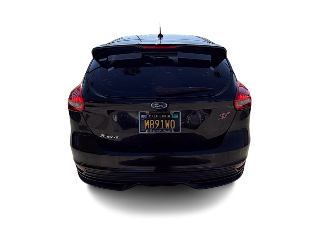 Thumbnail: 2018 Ford Focus - 15