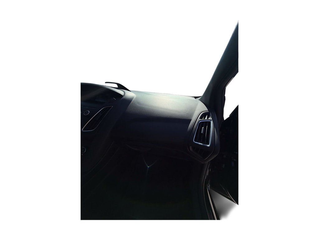 Thumbnail: 2018 Ford Focus - 3