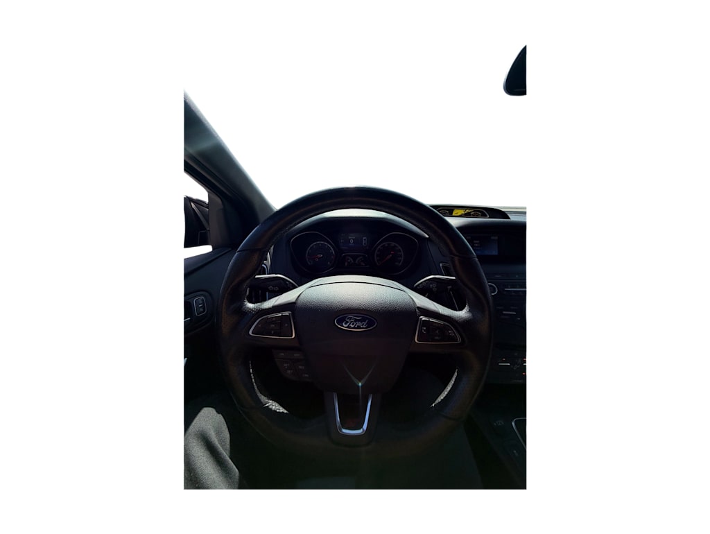 Thumbnail: 2018 Ford Focus - 20