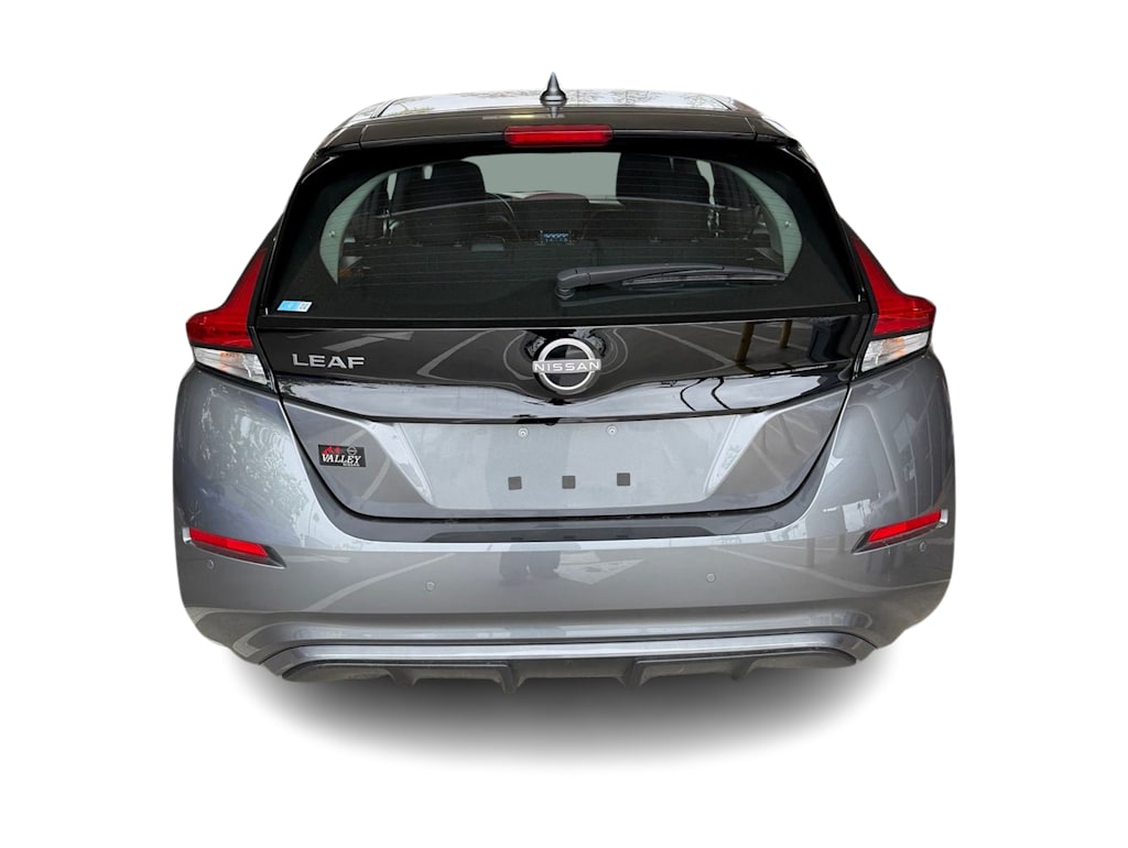 Thumbnail: 2025 Nissan Leaf - 4