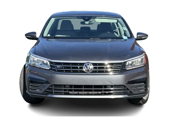 2019 Volkswagen Passat R-Line 6