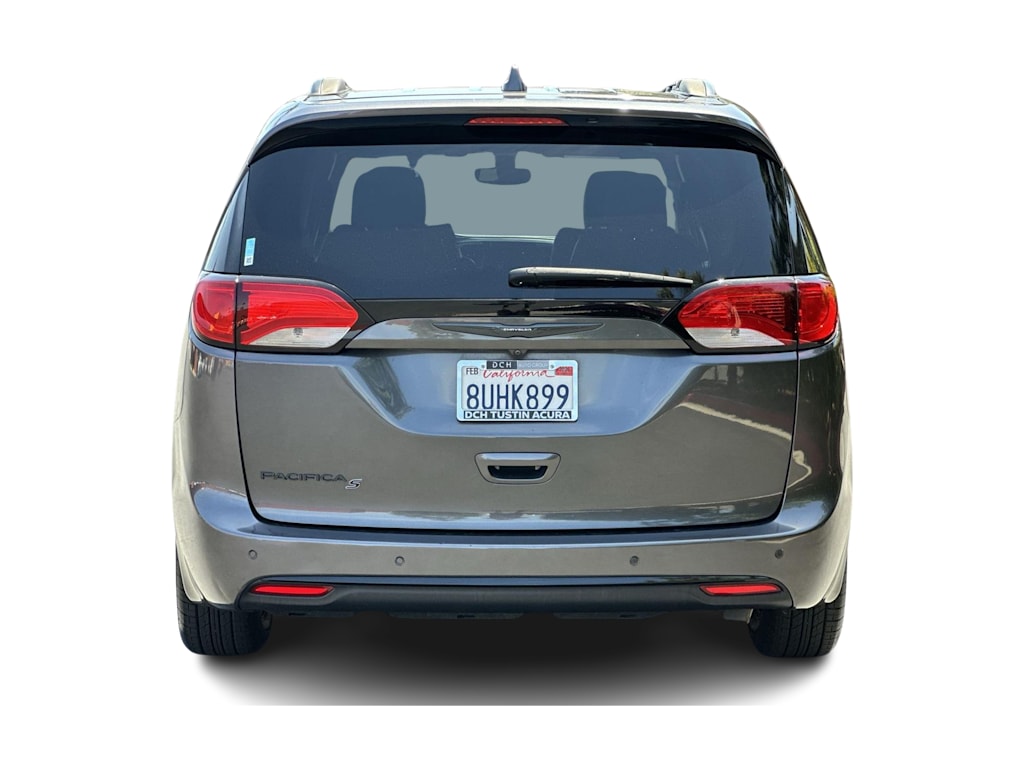 2020 Chrysler Pacifica Touring L 5