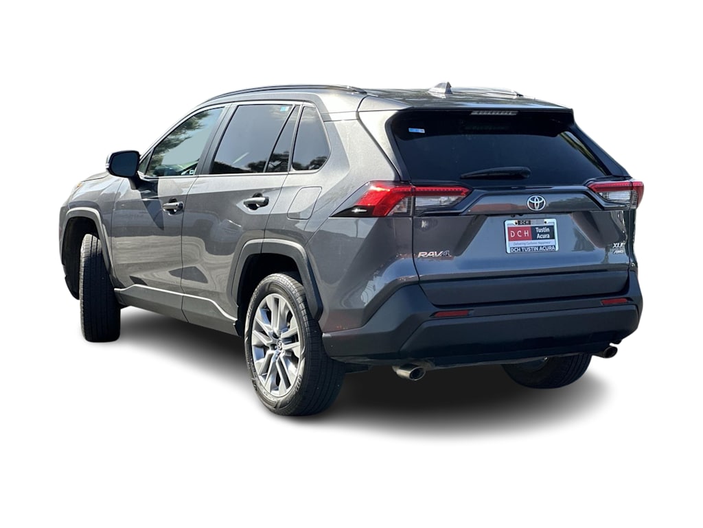 Thumbnail: 2022 Toyota RAV4 - 4