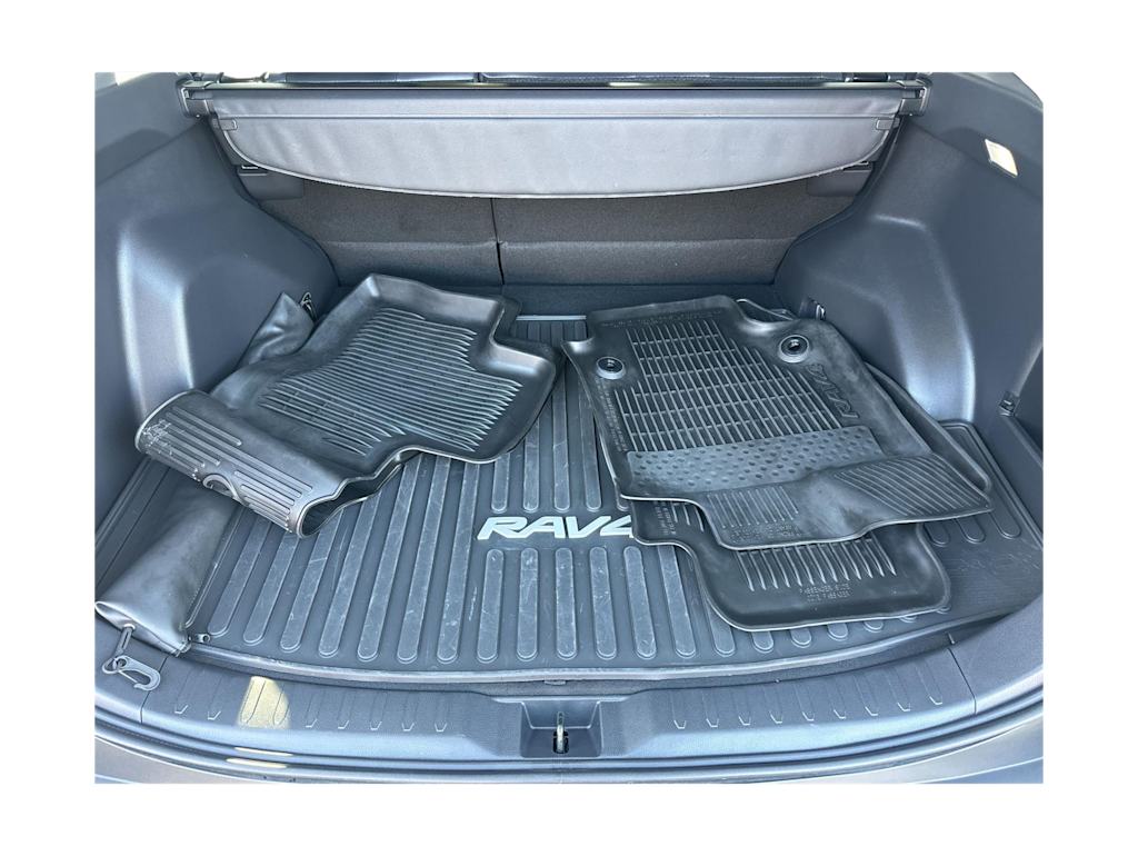 Thumbnail: 2025 Toyota RAV4 - 18