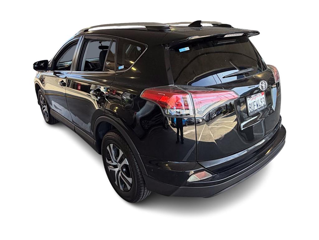 Thumbnail: 2016 Toyota RAV4 - 16