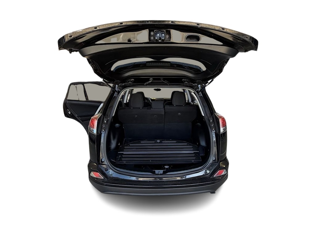 Thumbnail: 2016 Toyota RAV4 - 18