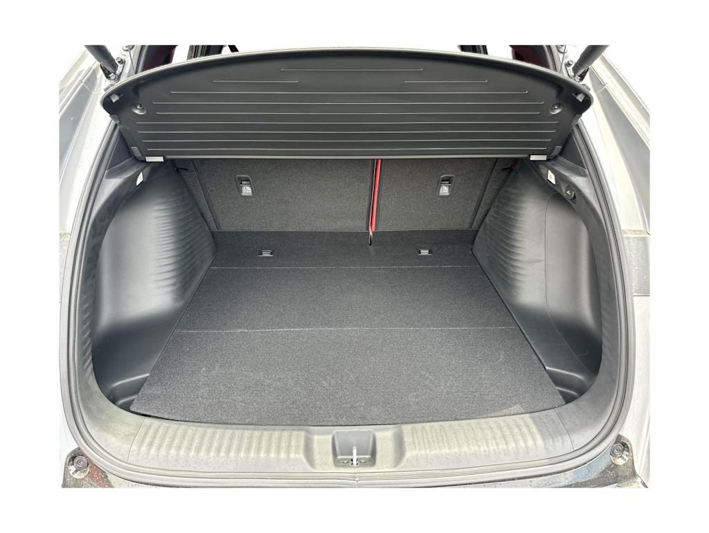 Thumbnail: 2025 Acura ADX - 18