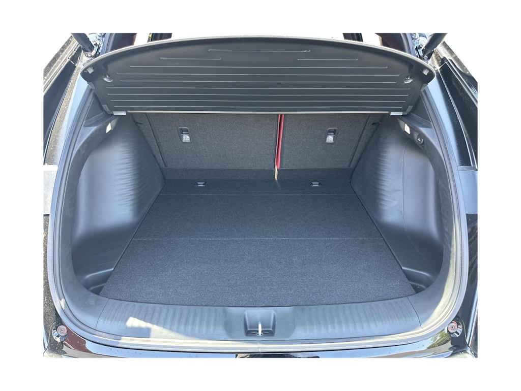 Thumbnail: 2025 Acura ADX - 18