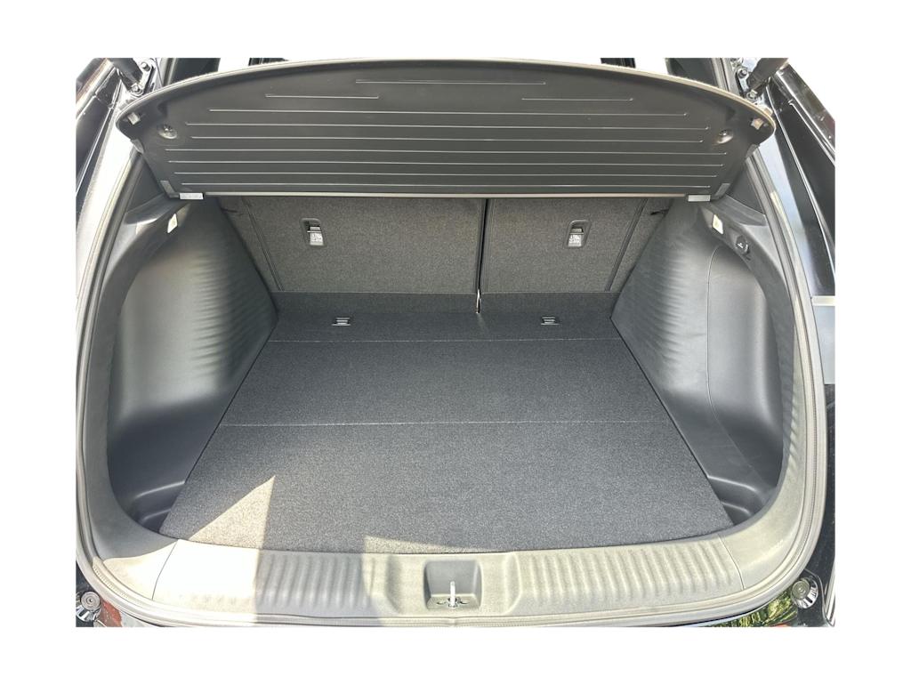 Thumbnail: 2025 Acura ADX - 18