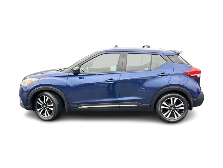 2020 Nissan Kicks SR 3