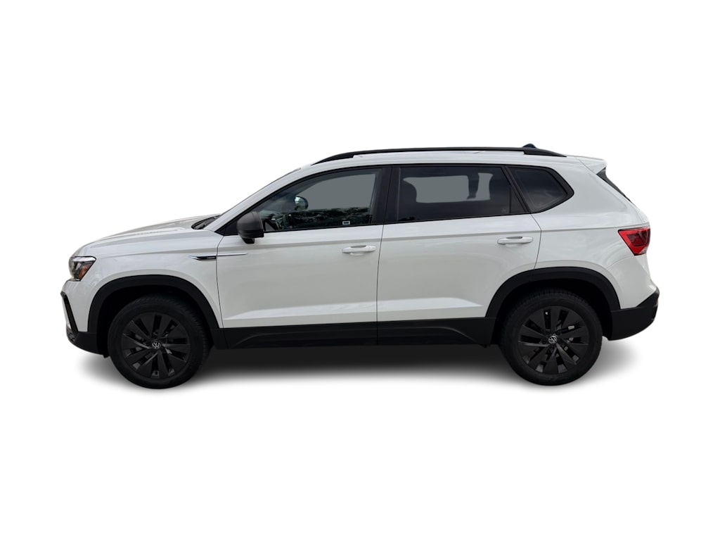 Thumbnail: 2024 Volkswagen Taos - 3