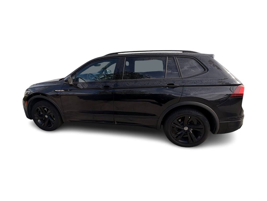 Thumbnail: 2023 Volkswagen Tiguan - 3