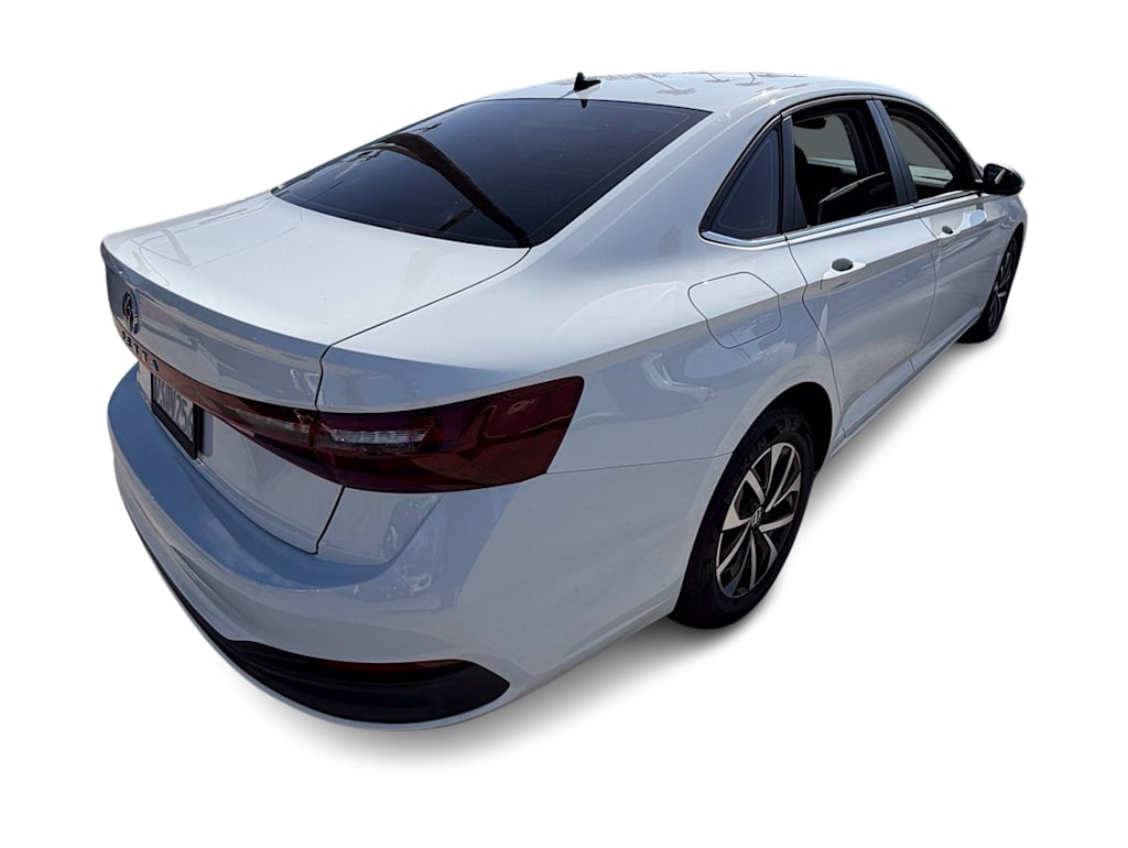 Thumbnail: 2025 Volkswagen Jetta - 16