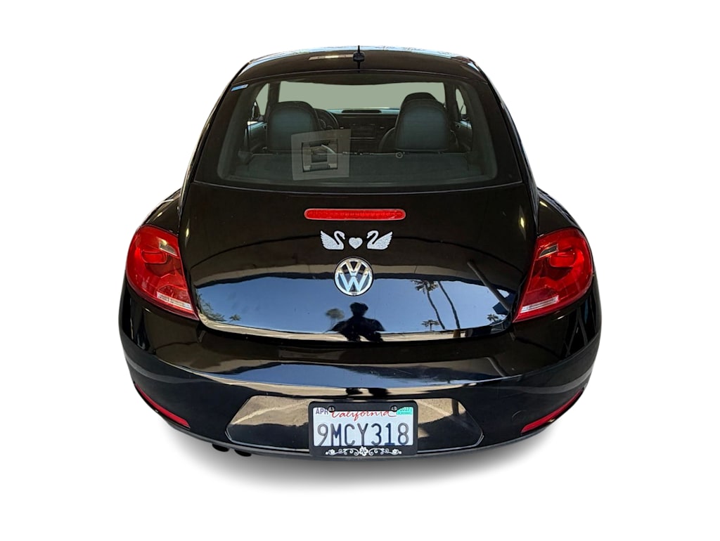 Thumbnail: 2015 Volkswagen Beetle - 5
