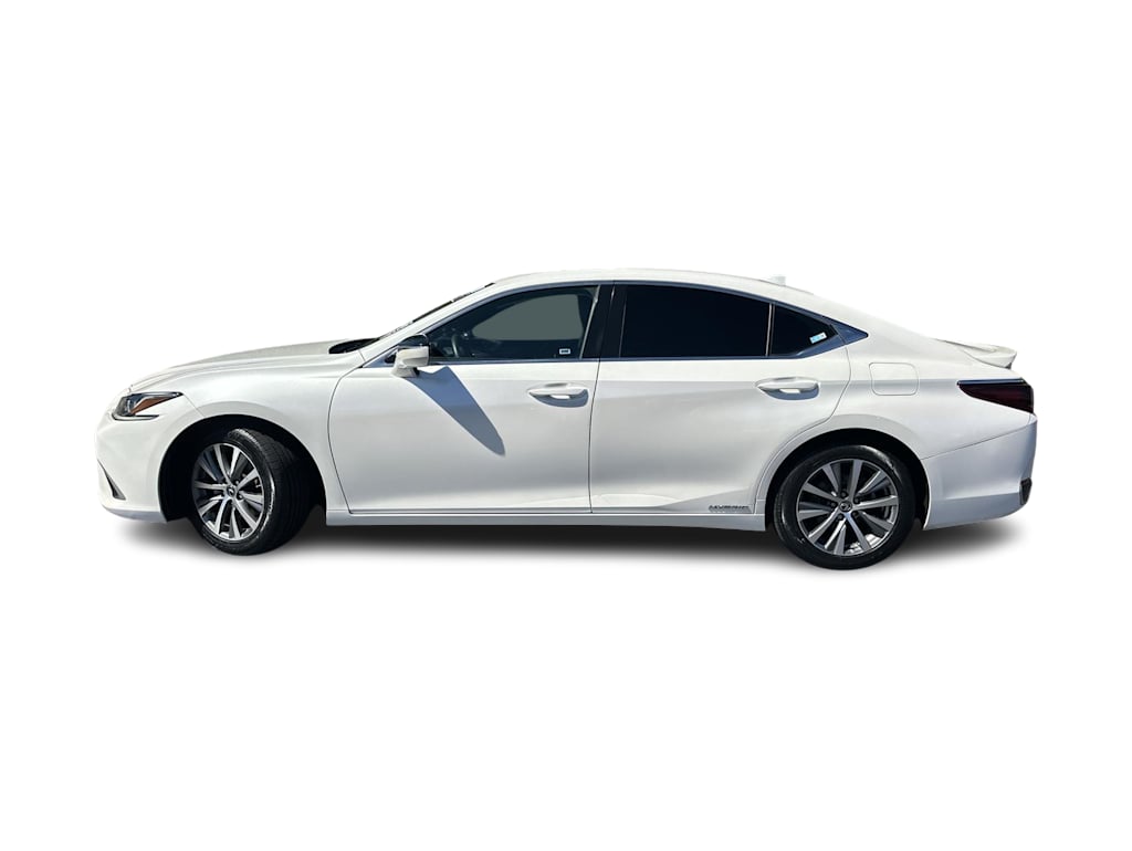 Thumbnail: 2020 Lexus ES - 3