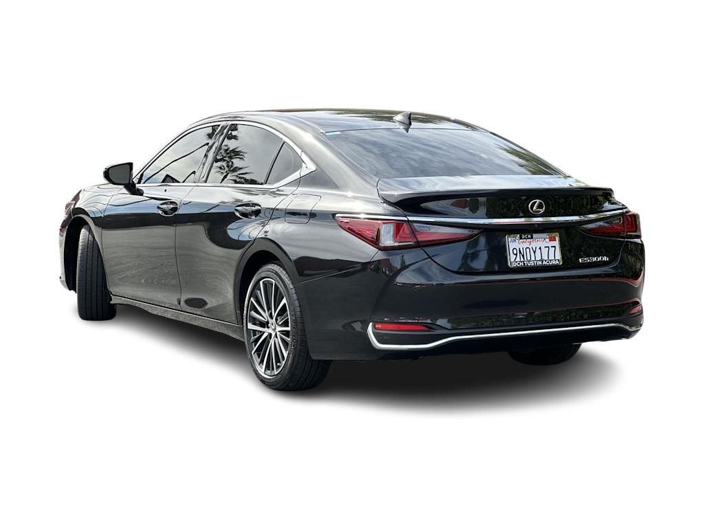 Thumbnail: 2024 Lexus ES - 4
