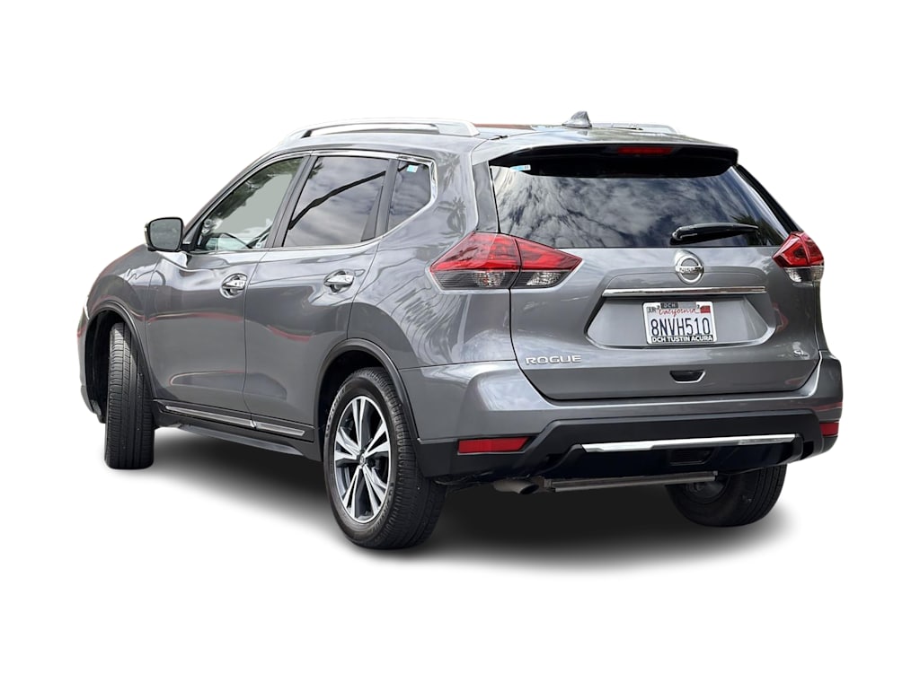 Thumbnail: 2018 Nissan Rogue - 4