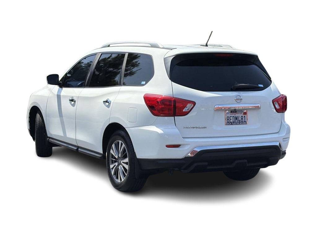 Thumbnail: 2018 Nissan Pathfinder - 4