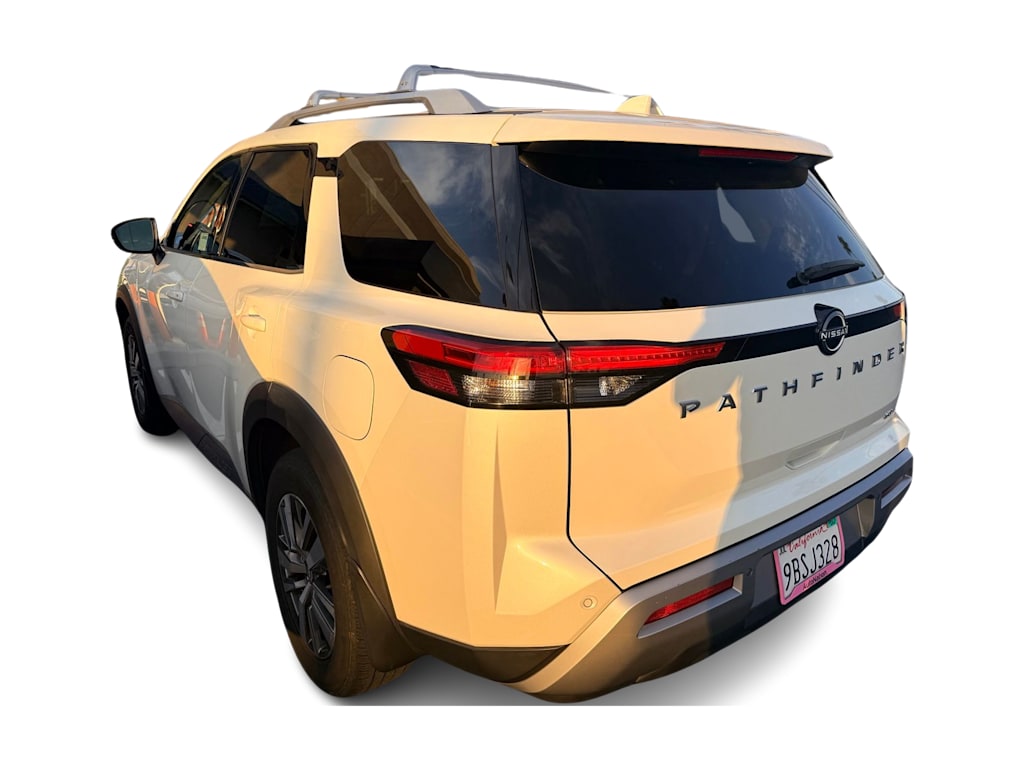 Thumbnail: 2022 Nissan Pathfinder - 14