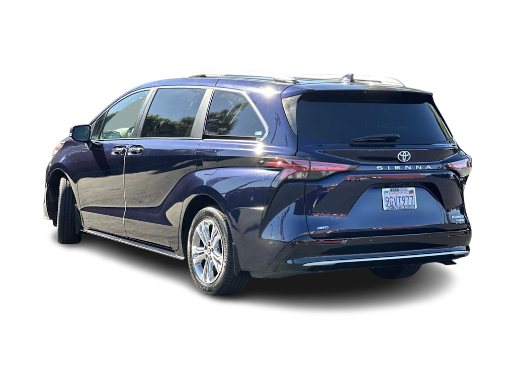 Thumbnail: 2023 Toyota Sienna - 4