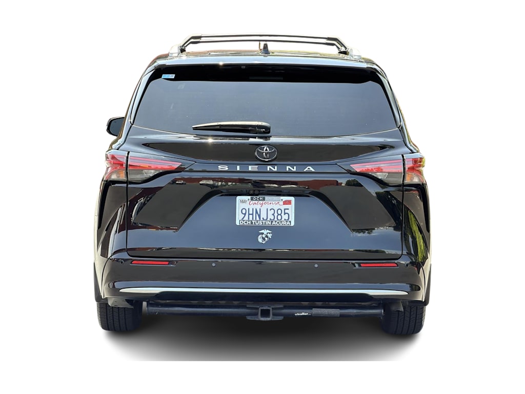 Thumbnail: 2021 Toyota Sienna - 4