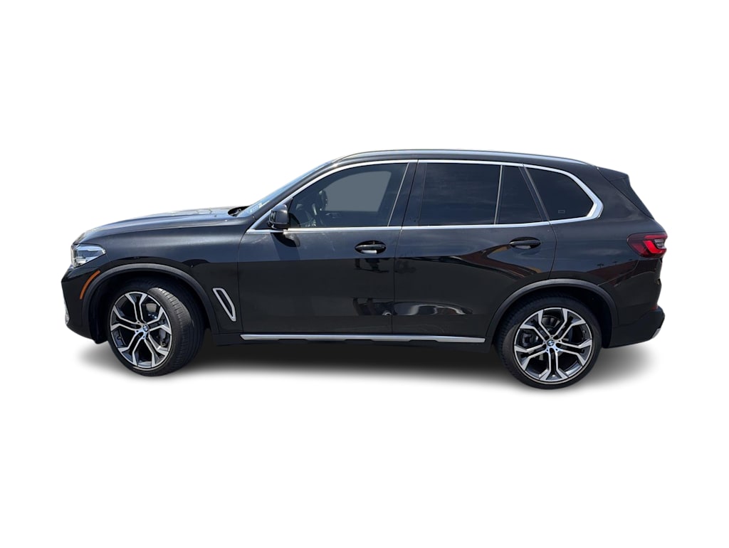Thumbnail: 2022 BMW X5 - 3