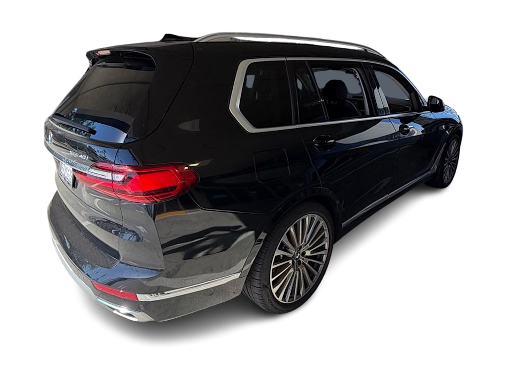 Thumbnail: 2022 BMW X7 - 16