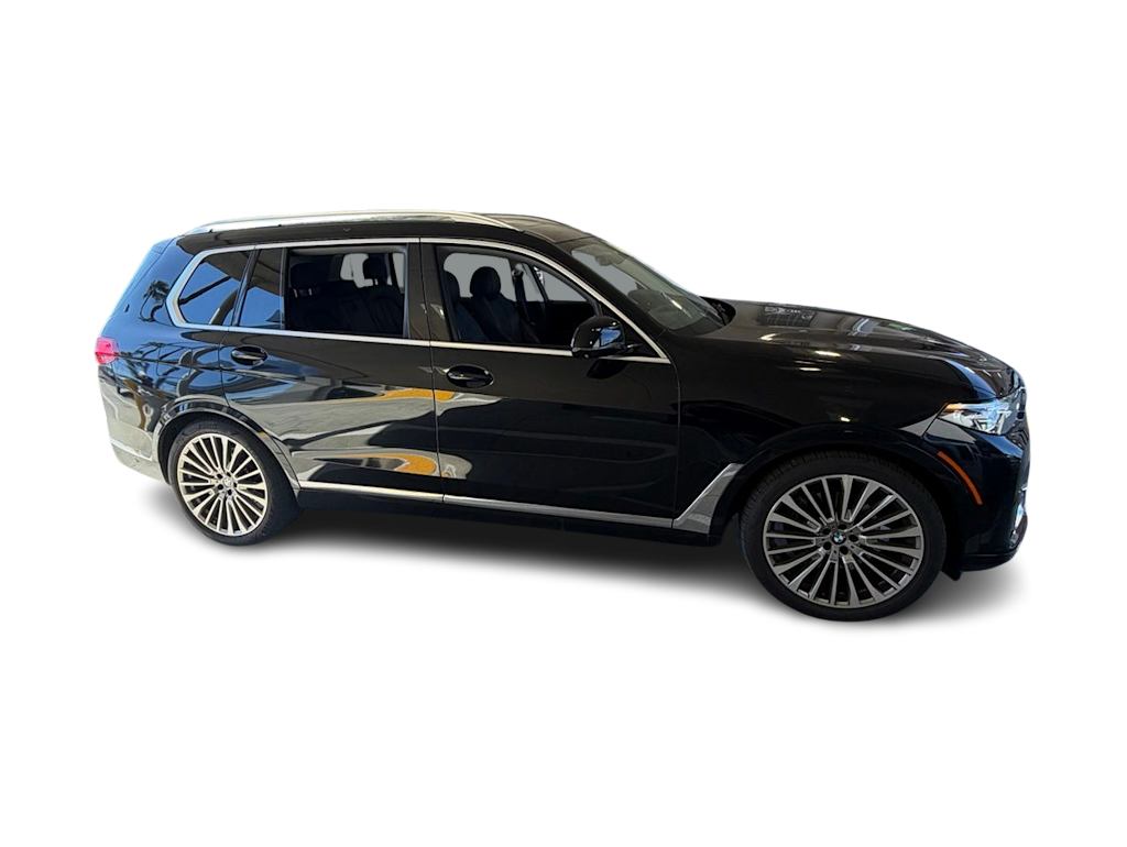 Thumbnail: 2022 BMW X7 - 3