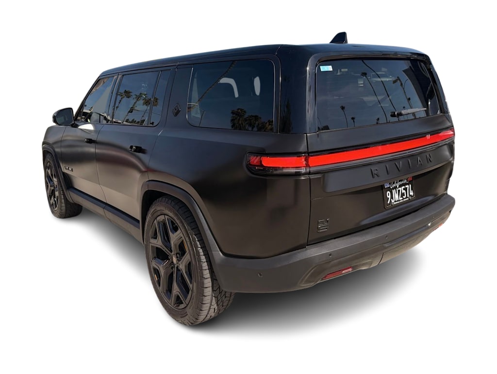 Thumbnail: 2023 Rivian R1S - 4