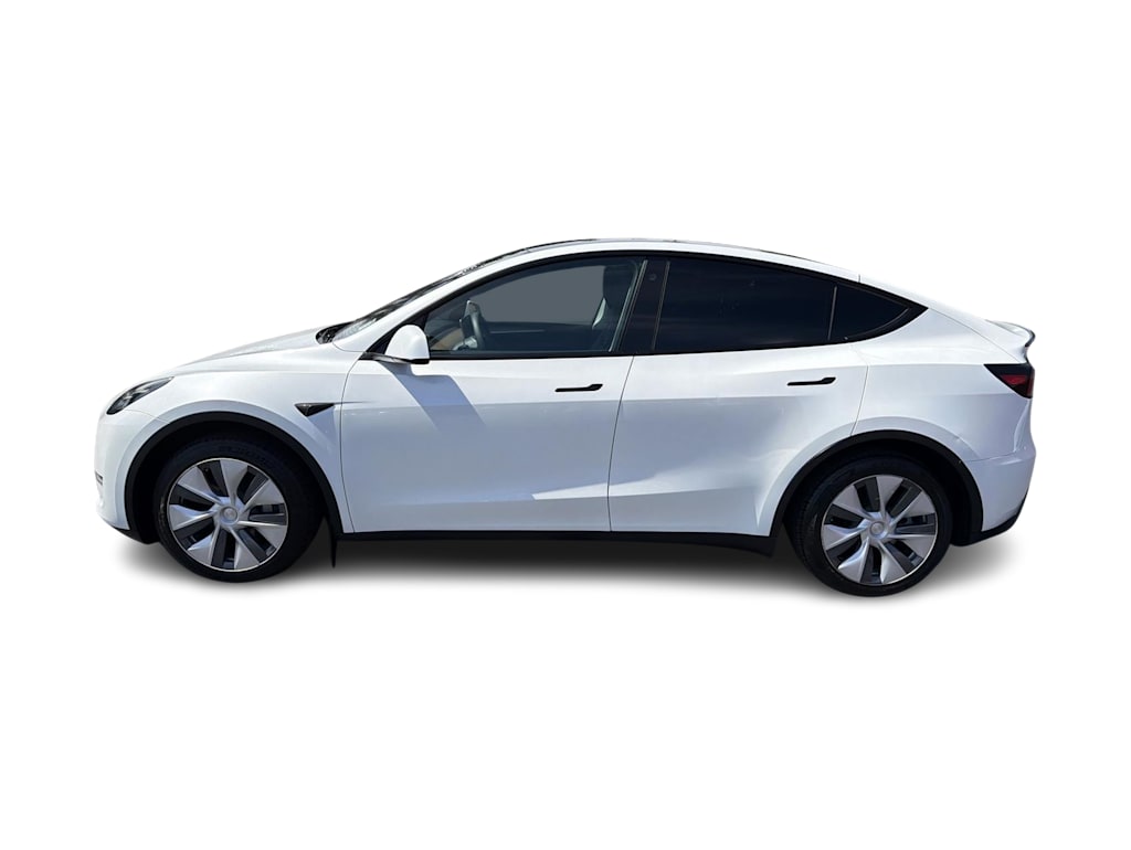 Thumbnail: 2023 Tesla Model Y - 3