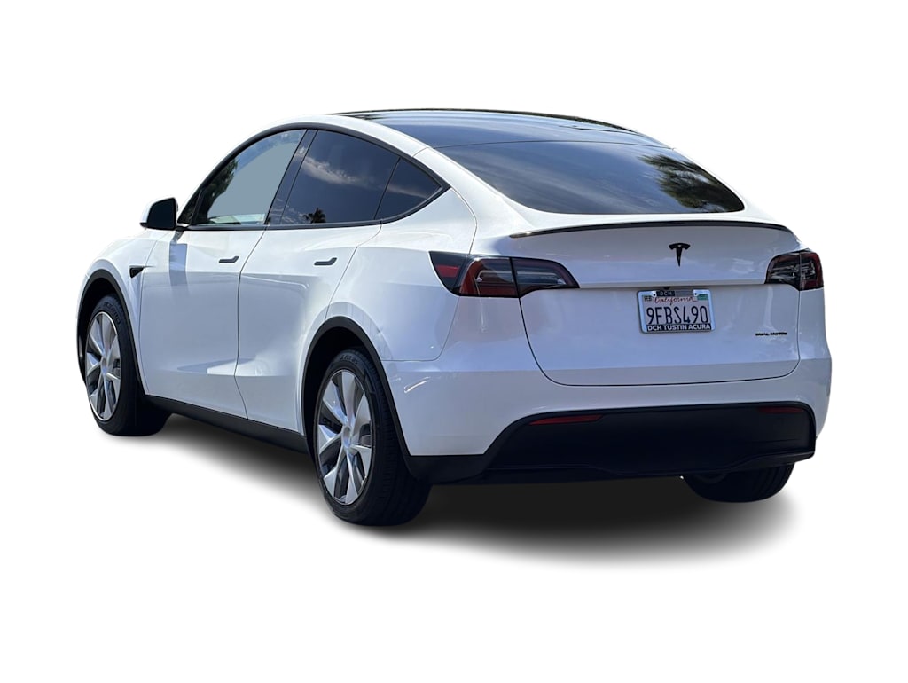 Thumbnail: 2023 Tesla Model Y - 4