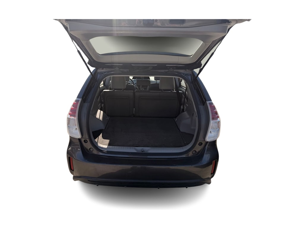 Thumbnail: 2016 Toyota Prius v - 12