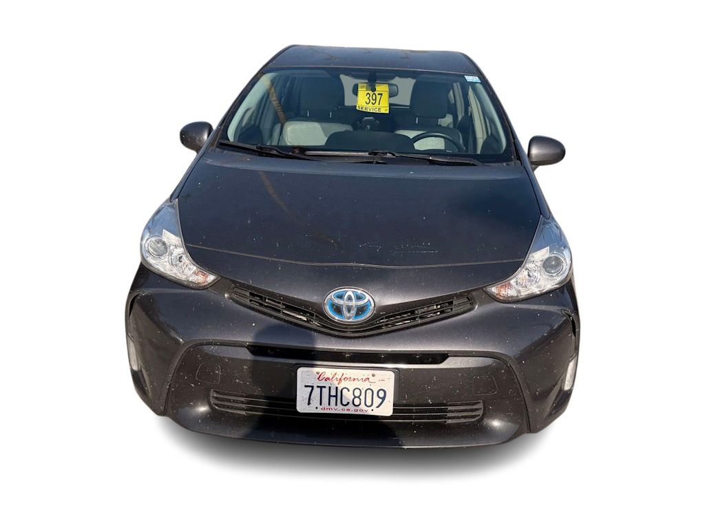 Thumbnail: 2016 Toyota Prius v - 6