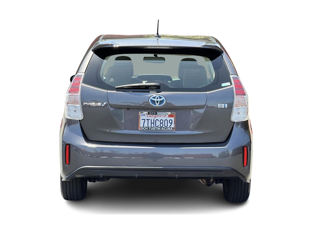 Thumbnail: 2016 Toyota Prius v - 5