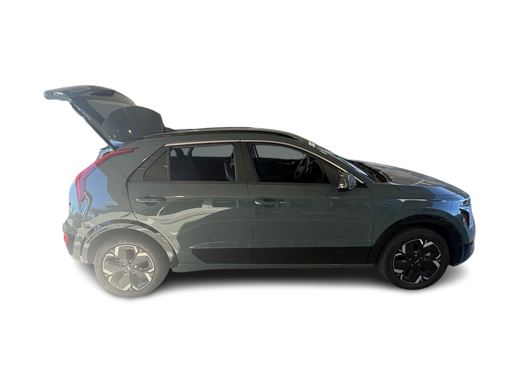 Thumbnail: 2023 Kia Niro - 10