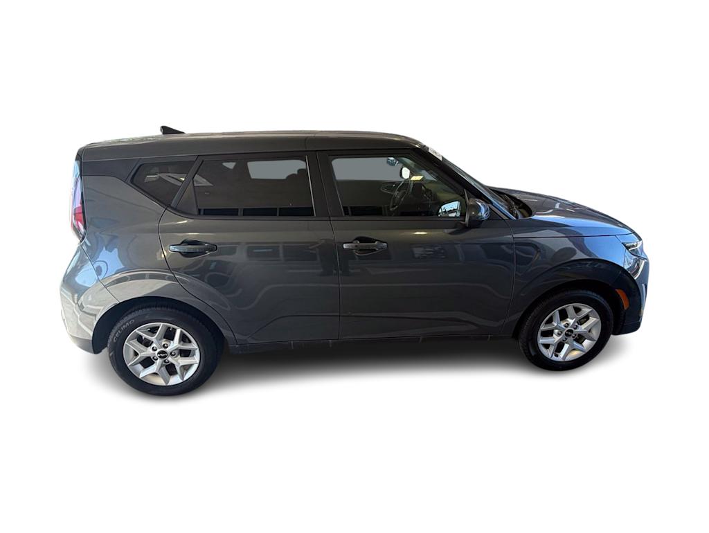 Thumbnail: 2023 Kia Soul - 12