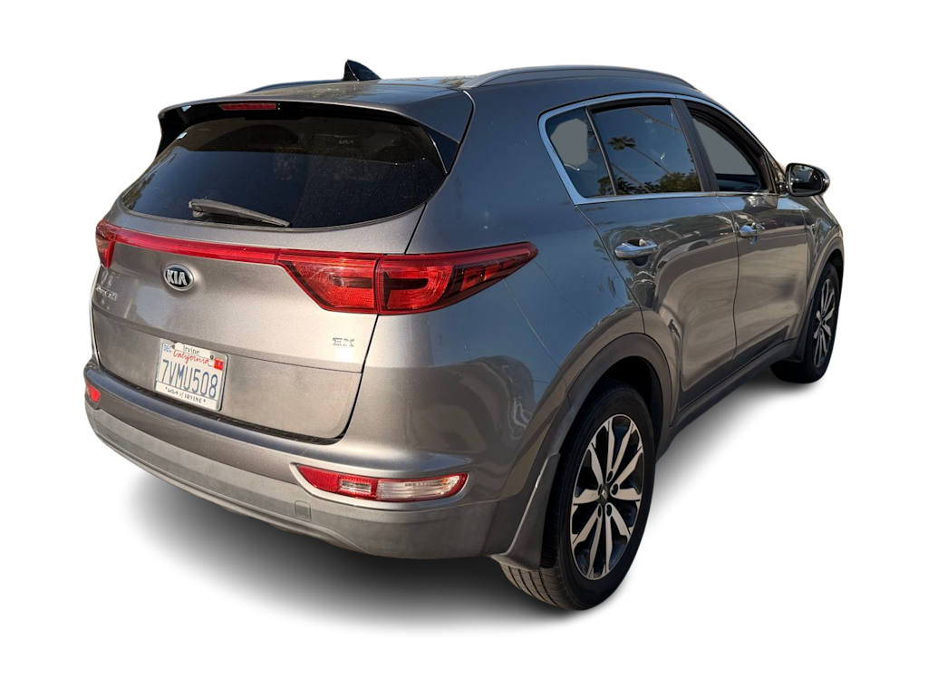 Thumbnail: 2017 Kia Sportage - 16