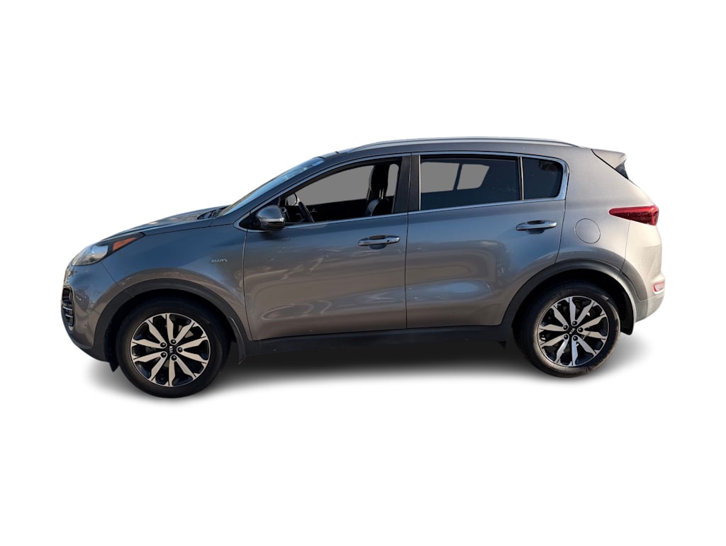 Thumbnail: 2017 Kia Sportage - 3