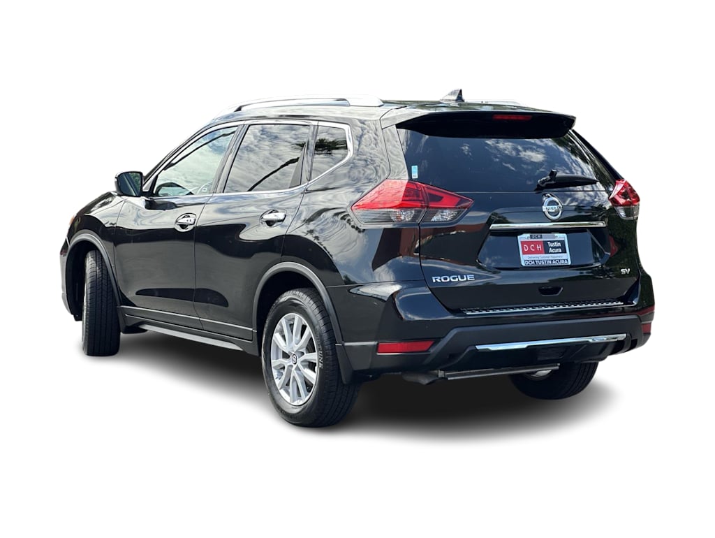 Thumbnail: 2017 Nissan Rogue - 4