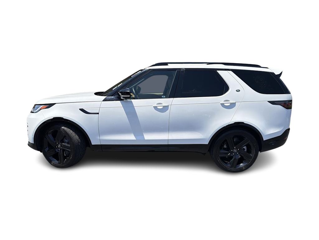 Thumbnail: 2023 Land Rover Discovery - 3