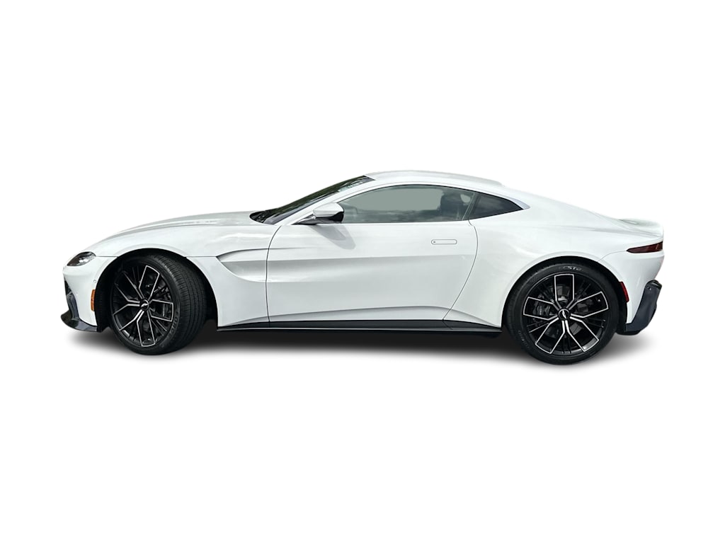 2022 Aston Martin Vantage F1 Edition 3