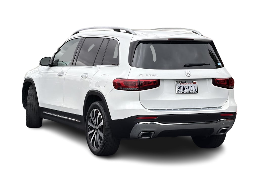 Thumbnail: 2022 Mercedes-Benz GLB - 4