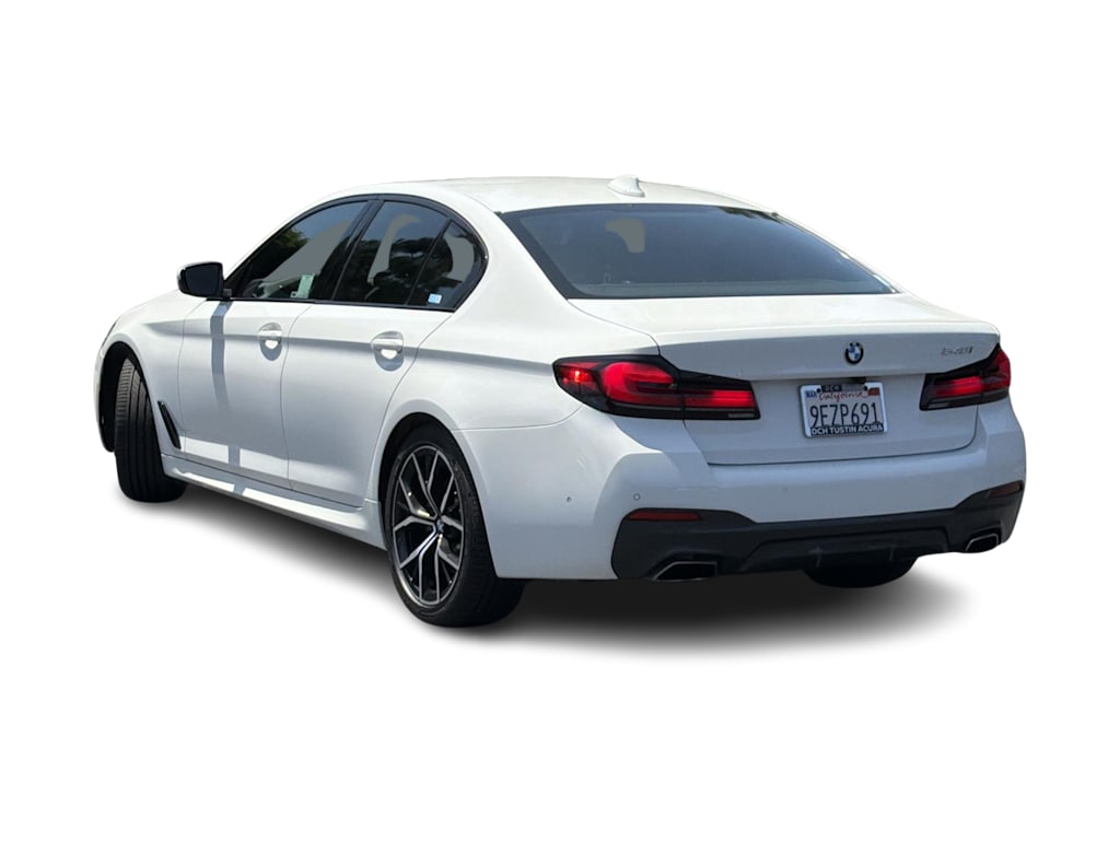 Thumbnail: 2023 BMW 5 Series - 4