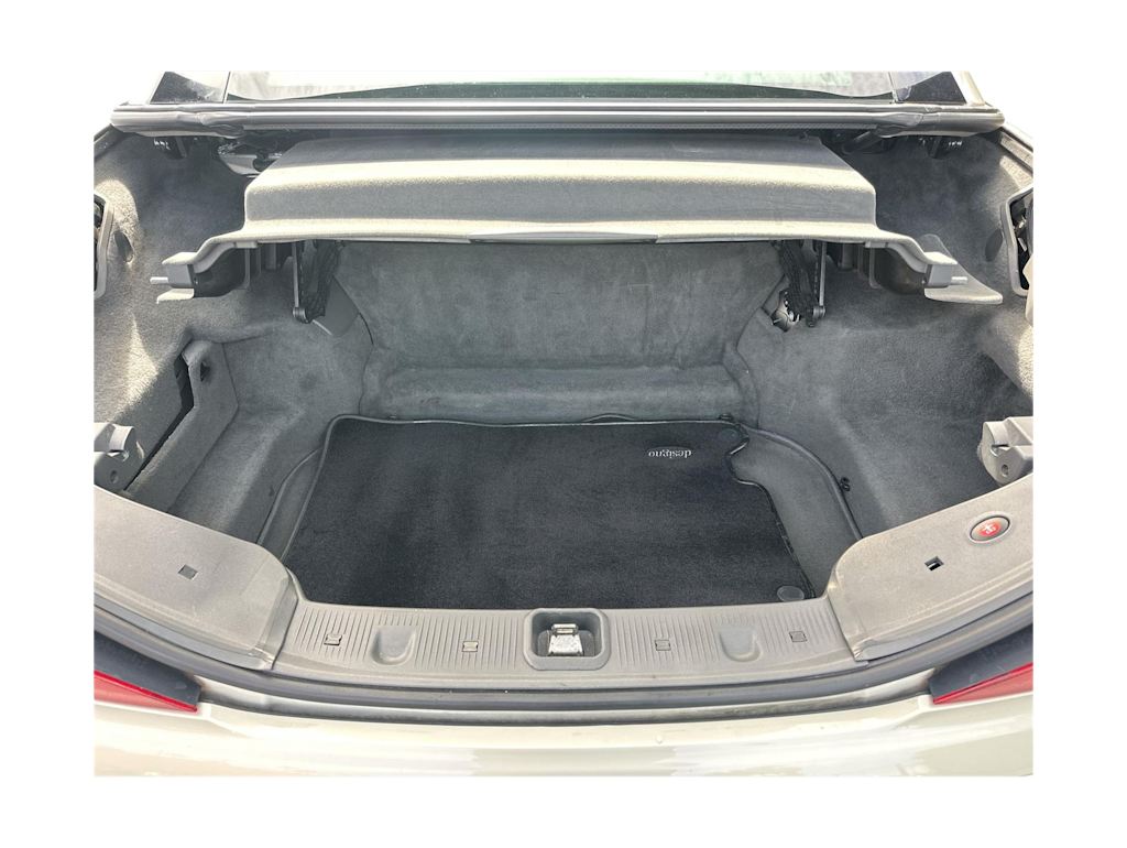 Thumbnail: 2003 Mercedes-Benz SL-Class - 18