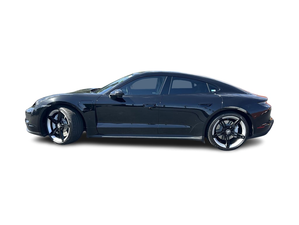 Thumbnail: 2022 Porsche Taycan - 3